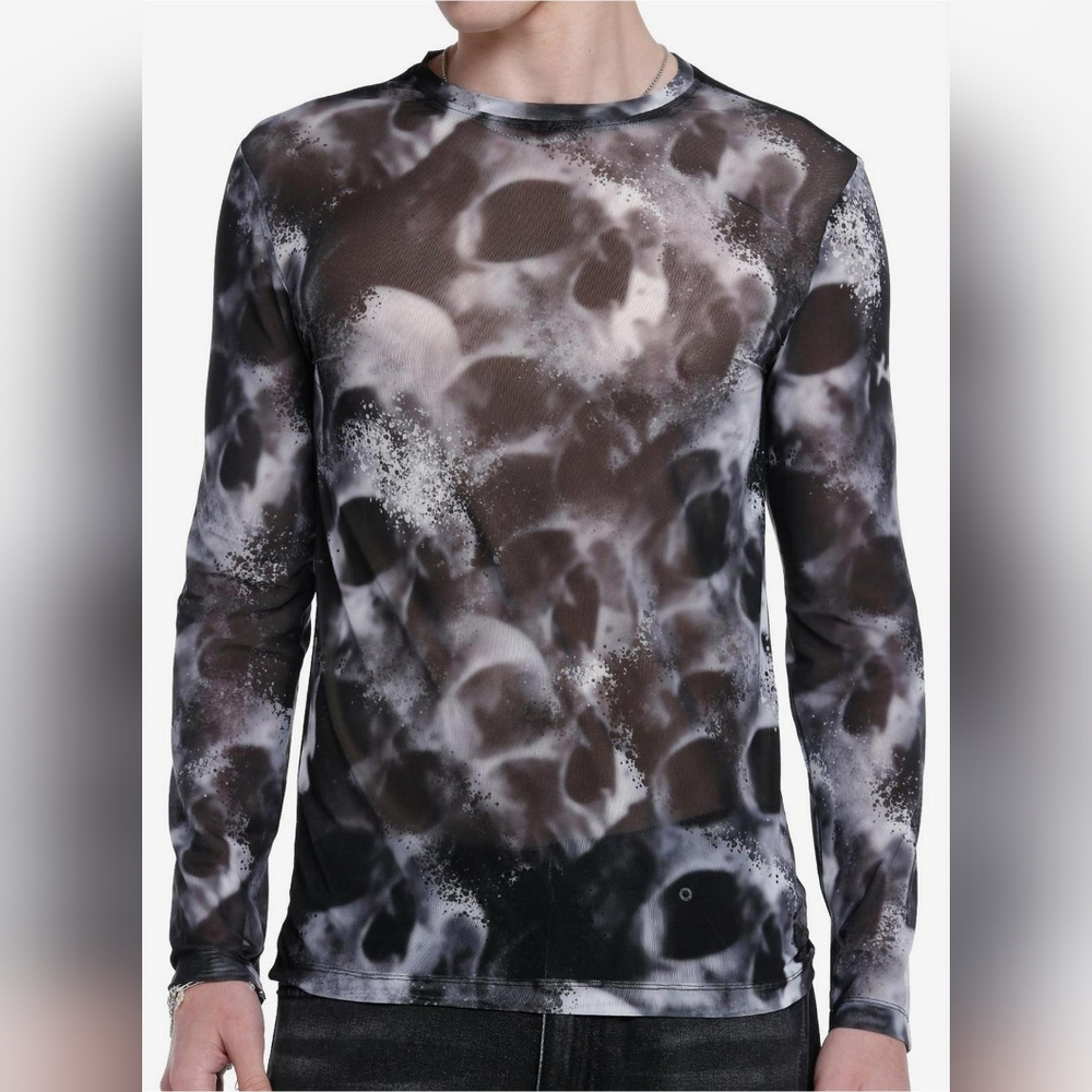 Hot Topic Black and Gray Skull Mesh Long Sleeve T-Shirt